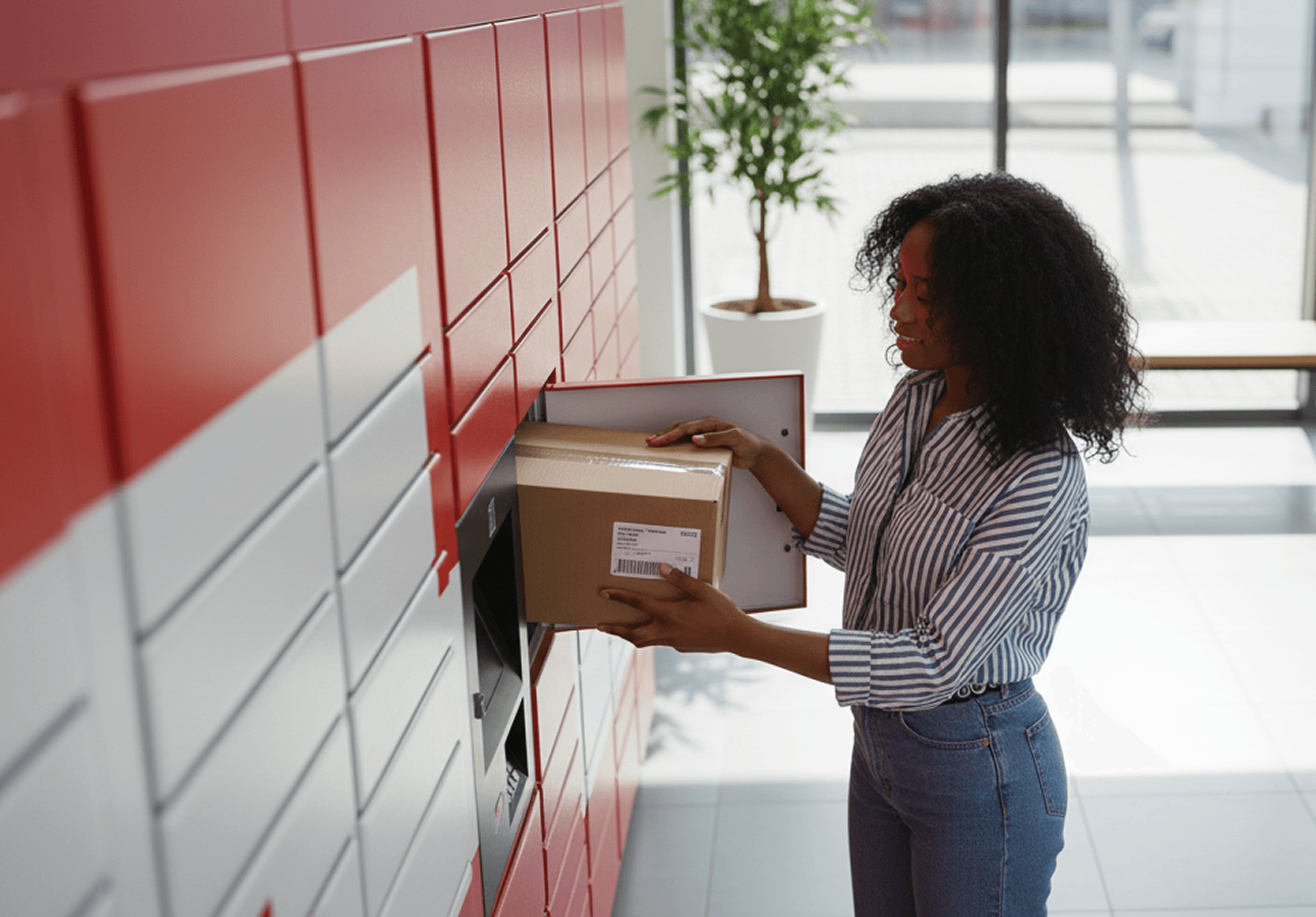 Smart delivery locker for modern apartments